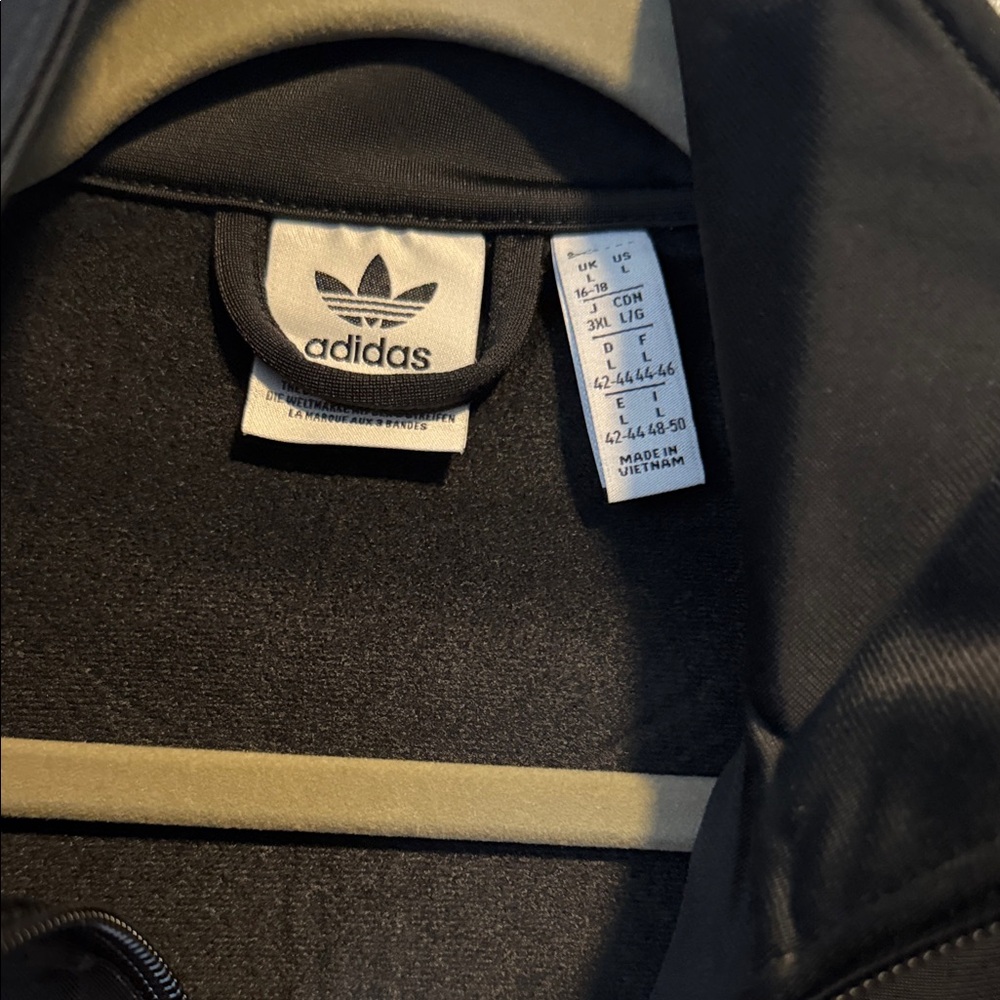 Adidas Black and White Zip-Up Jacket - Picture 4 of 4